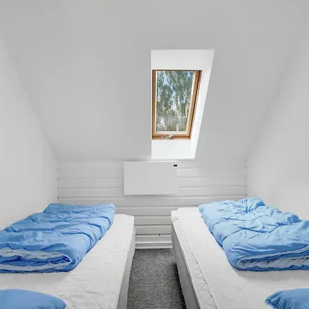 Semesterbostad Härligt Hem I Sydals Med Hus Havsutsikt